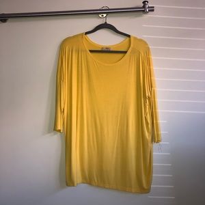 Yellow swing top